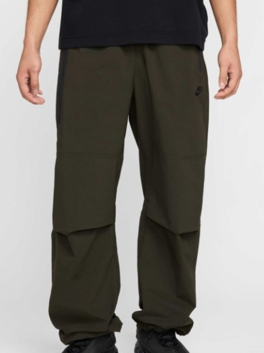 Nike Tech Woven Oversized Straight Large Pants Olive Green Sequoia HM7158-356